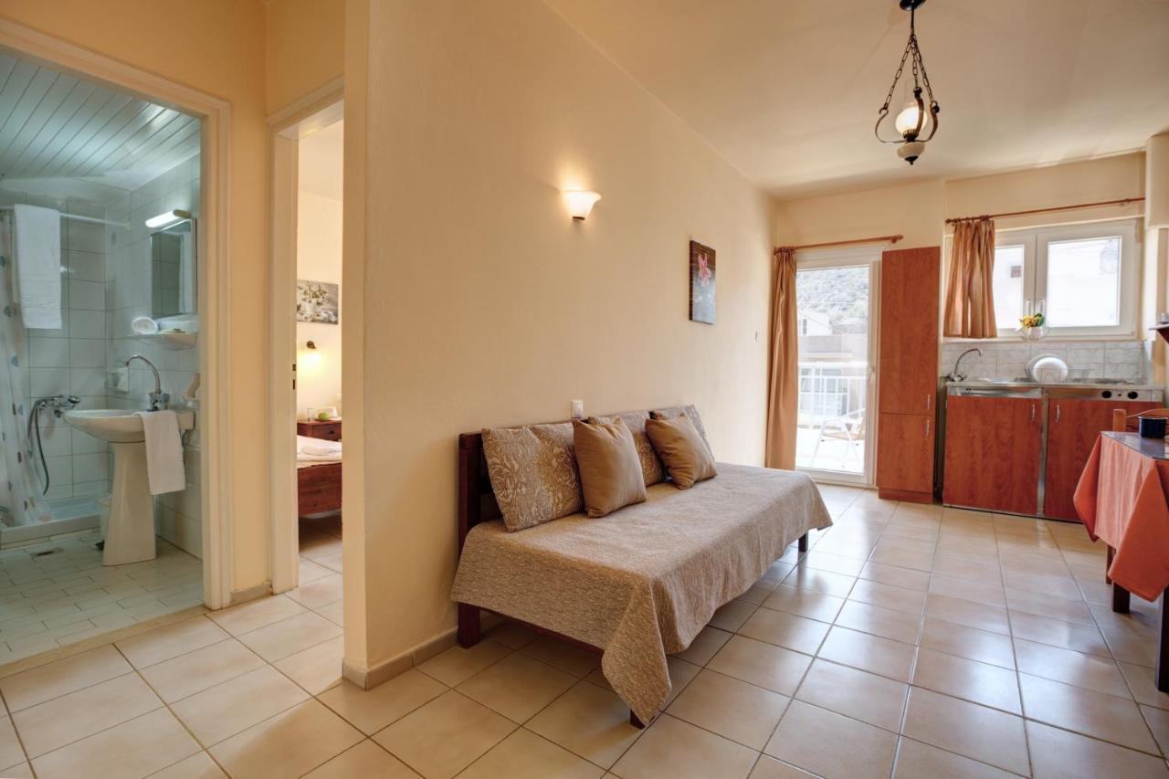 Semeli Stalis Apartments ภายนอก รูปภาพ