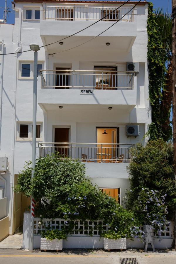 Semeli Stalis Apartments ภายนอก รูปภาพ